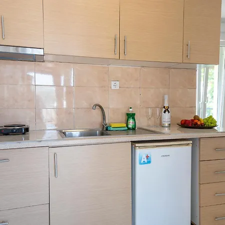 Mitro Sun & Sea, Appartement Vrasná